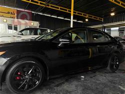 تۆیۆتا کامری